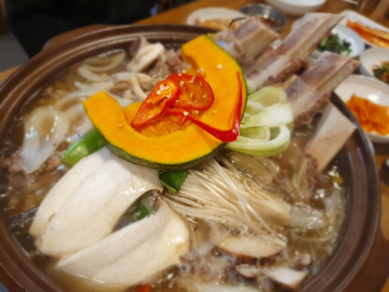 육회한갈비 이미지