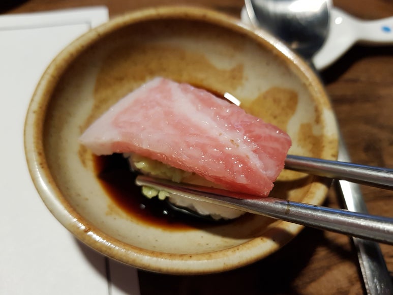 봉참치 이미지