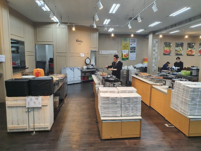 웰스푸드뷔페 이미지
