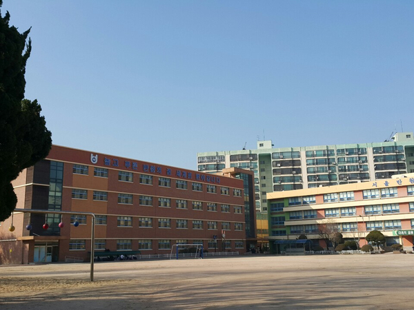 (주)키네스 반포점 이미지