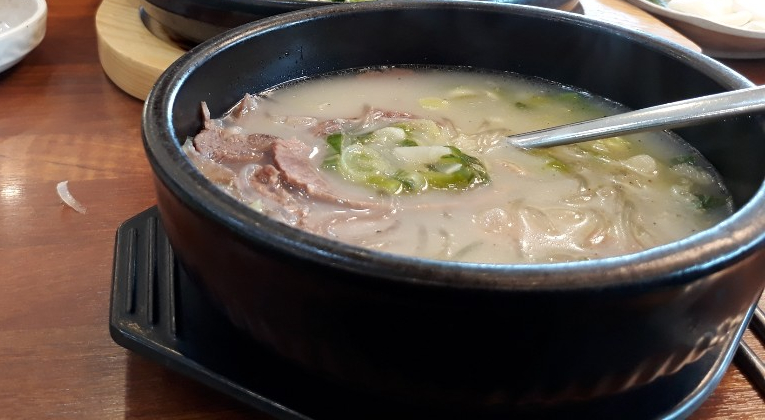 바우네나주곰탕 이미지