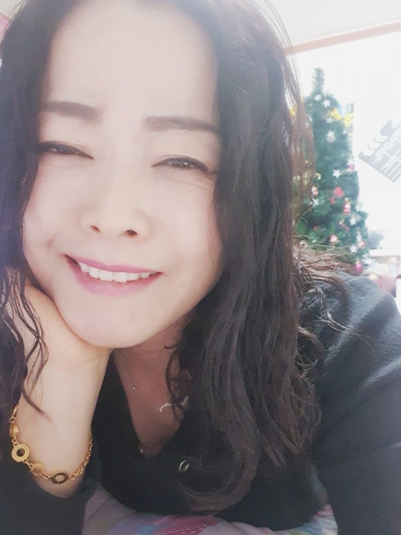 뽀글이 헤어샵 이미지