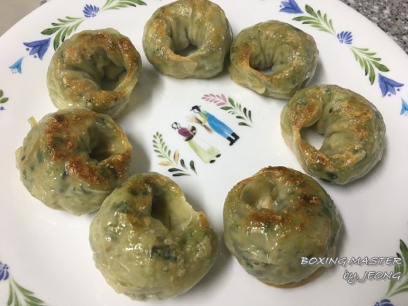 야한만두 이미지