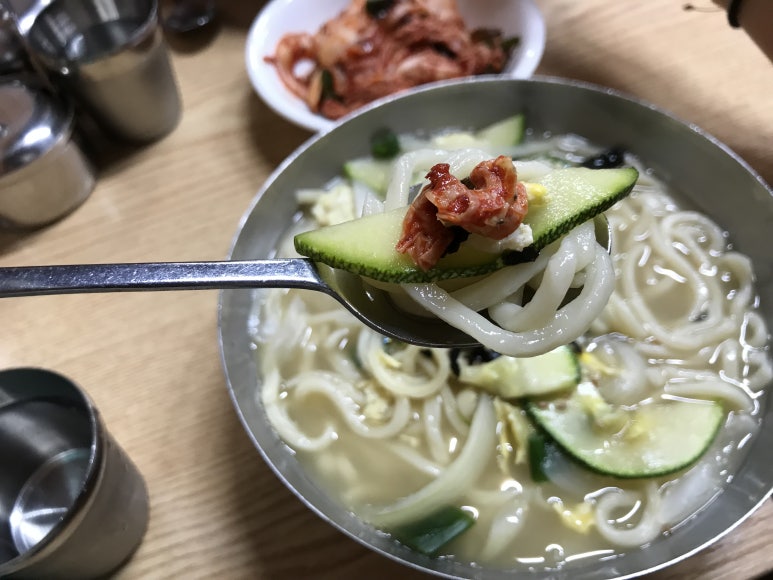현대칼국수 이미지