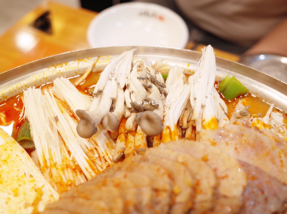 이화수 전통육개장 이미지