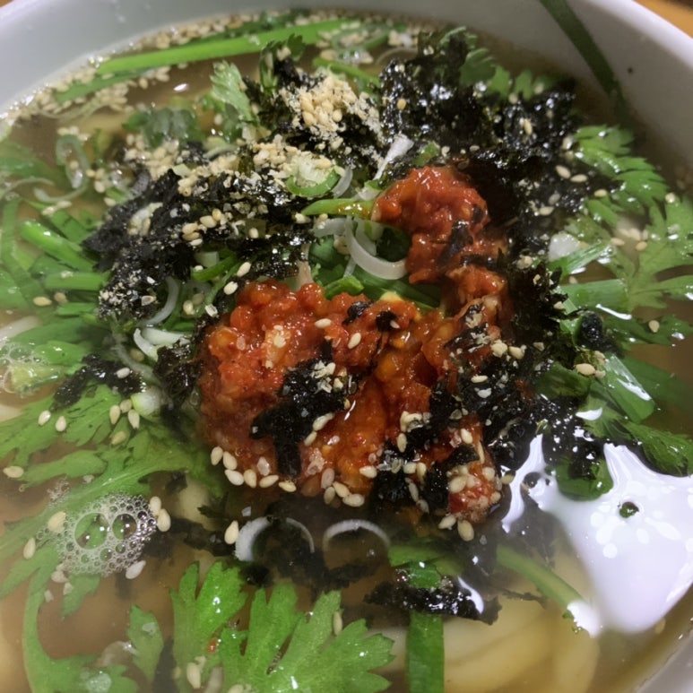유명국시랑 이미지