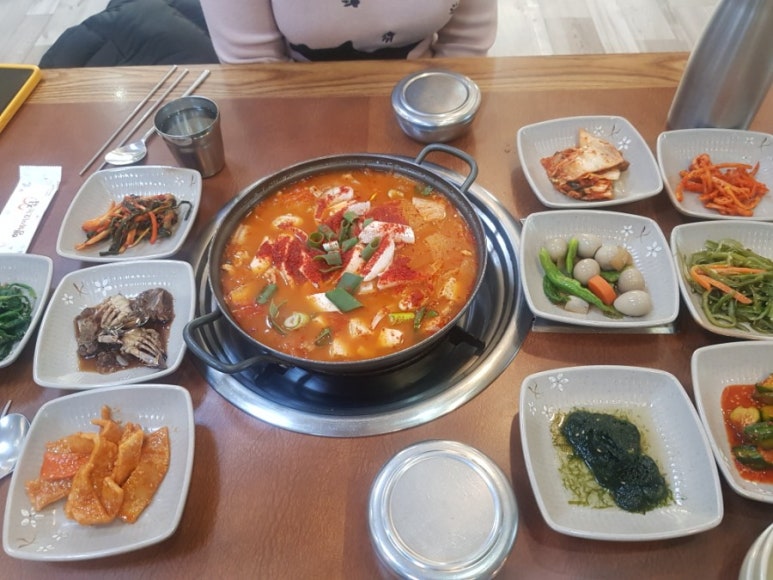 뚱굴이네 이미지