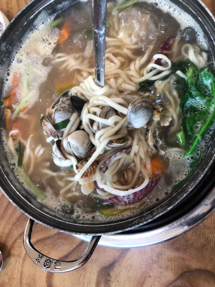 전통칼국수 이미지