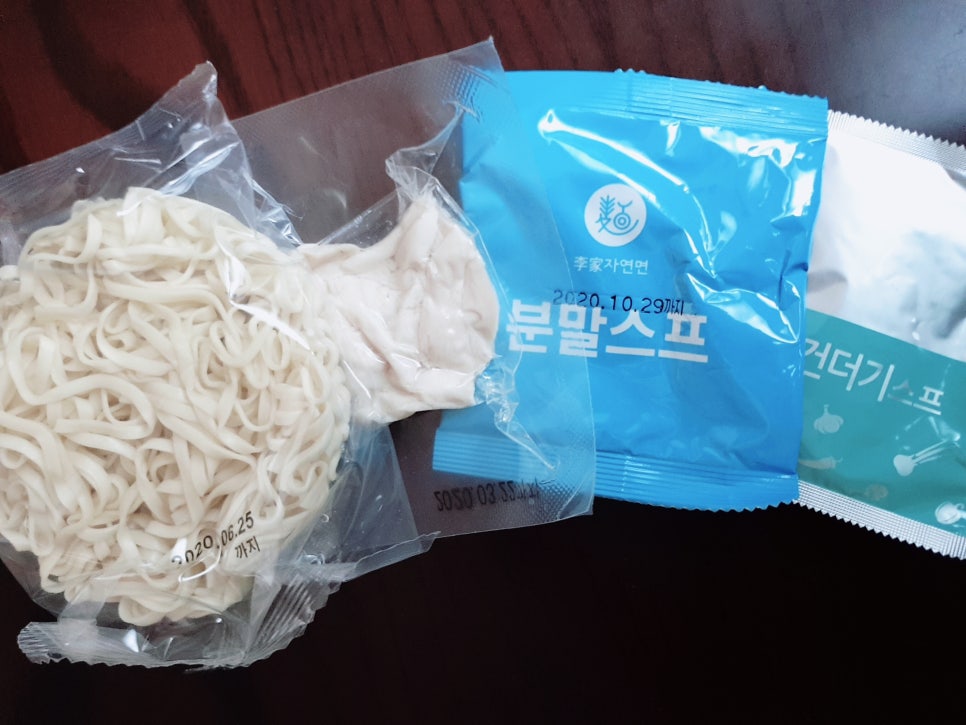 이가닭칼국수 이미지