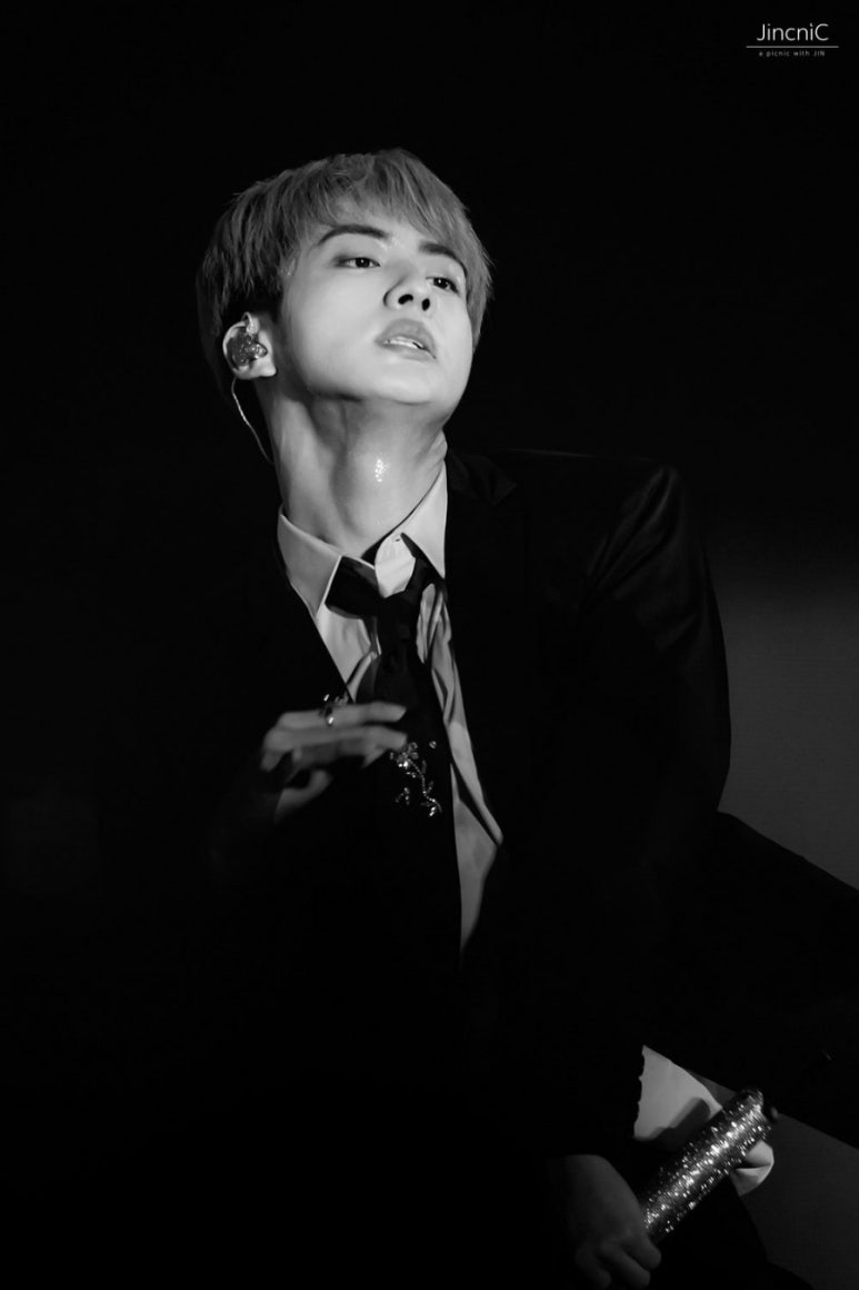진칼라 이미지