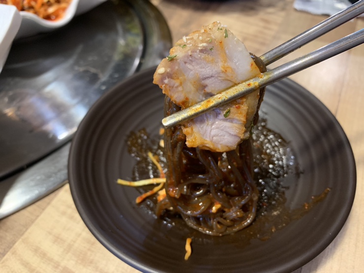 더착한족발 이미지