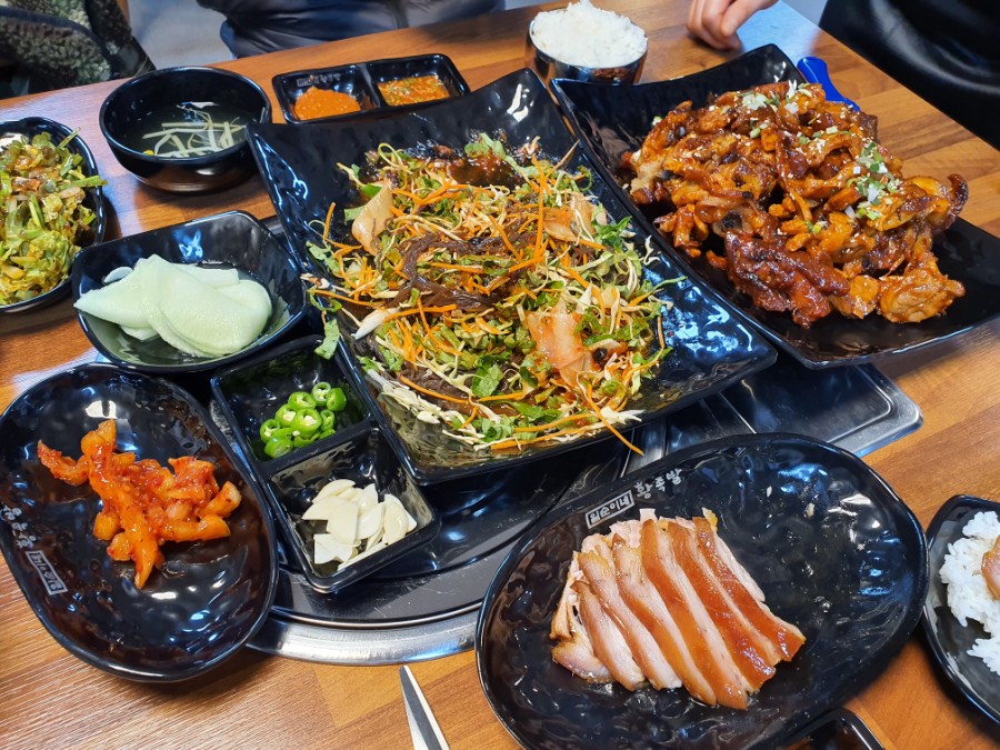 일순이네왕족발 이미지