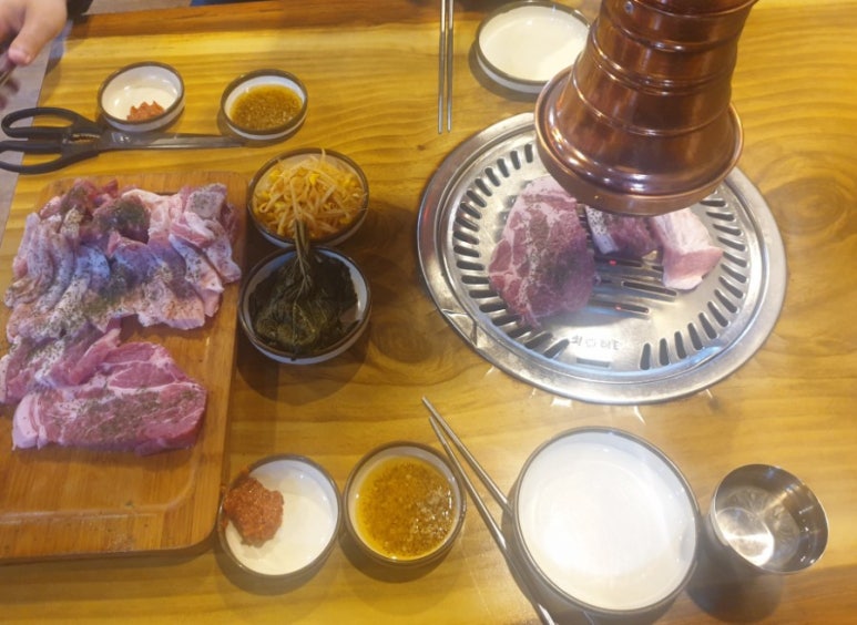 석바위푸줏간 이미지