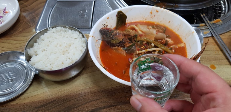 강변민물매운탕 이미지