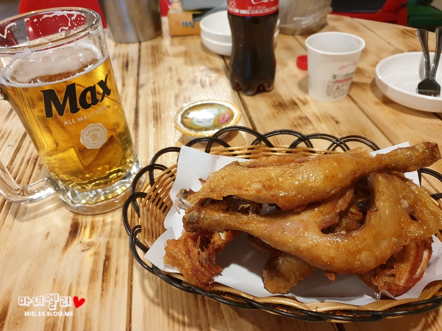 옛날통닭 앤 강정 이미지