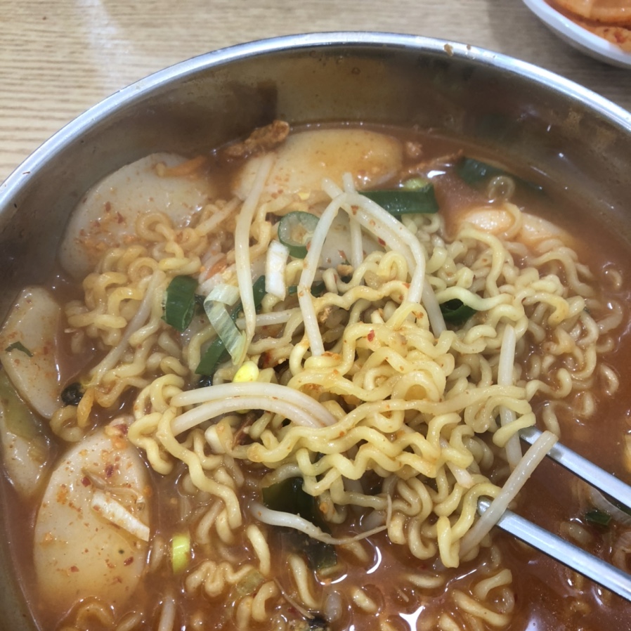 콩나물떡라면집 이미지