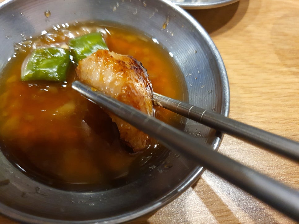 이동근선산뒷고기 이미지
