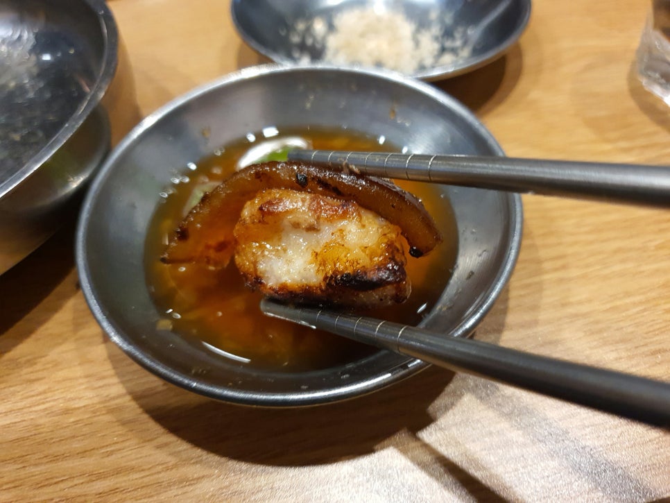 이동근선산뒷고기 이미지
