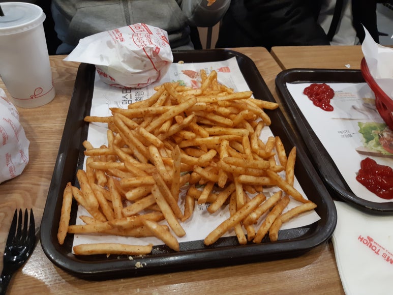 맘스터치대화역점 이미지