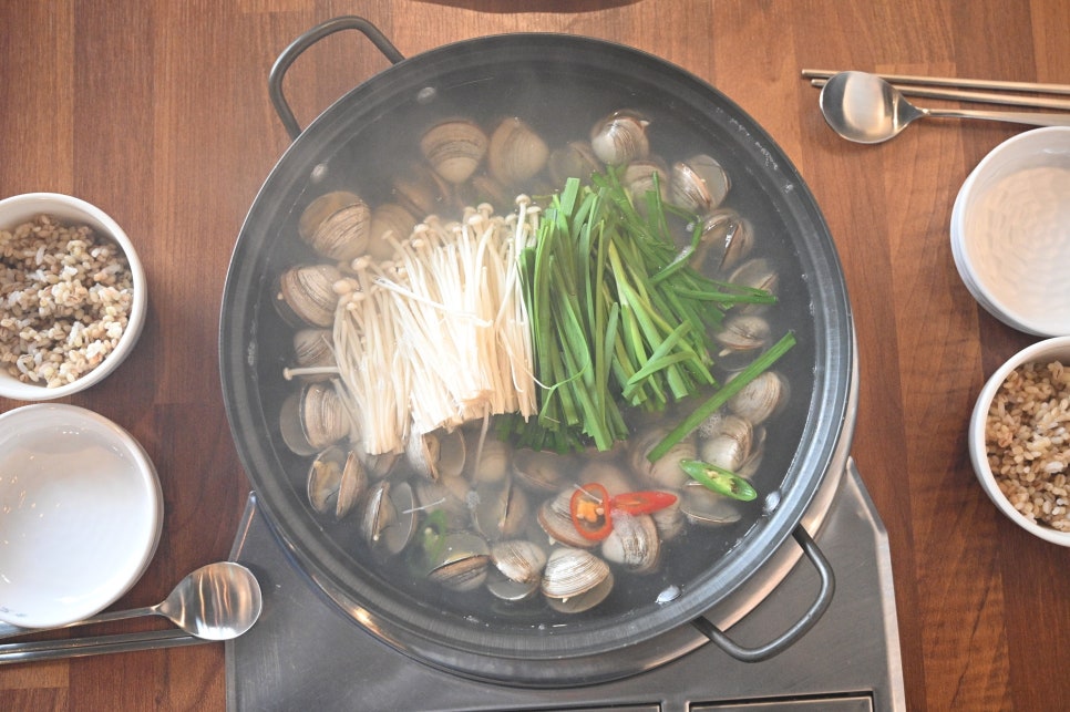 참맛칼국수 이미지