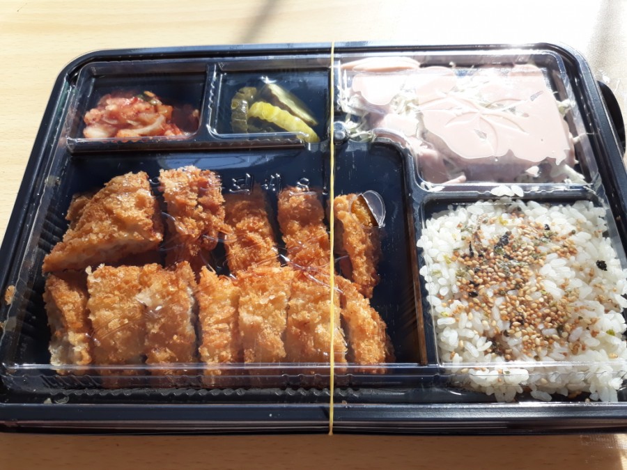 필라프에빠지다 이미지