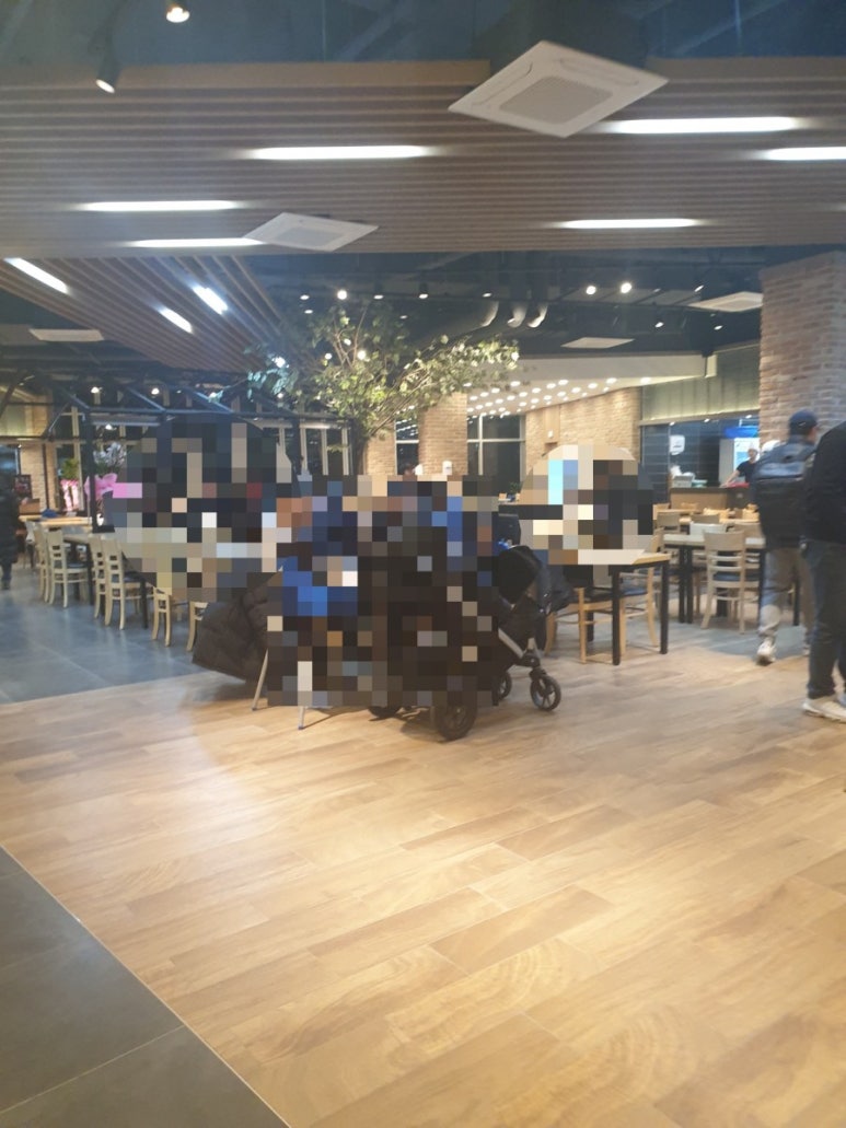 먹고푸드시스템 이미지