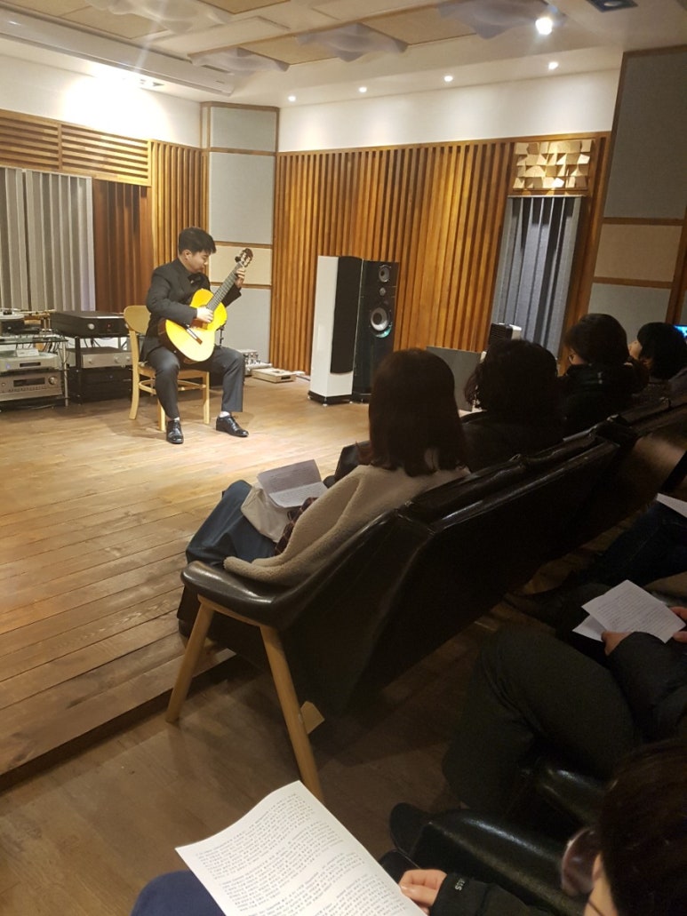 라뮈지크 이미지