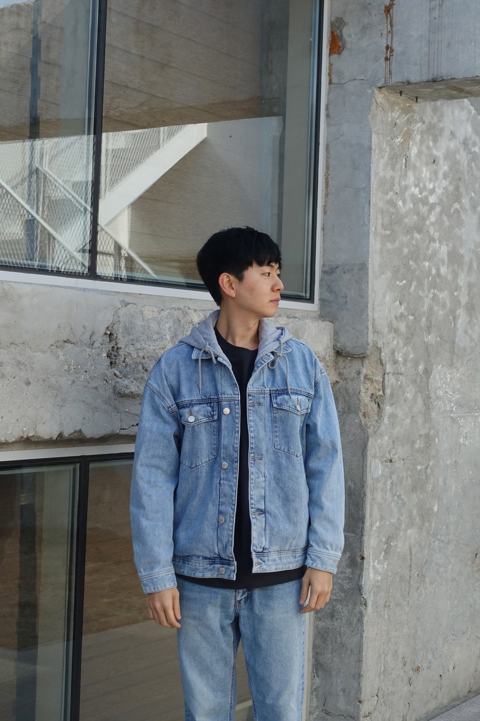 스파오가트리 이미지