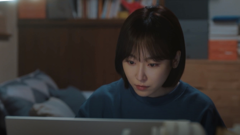 콤마앤콤마 이미지