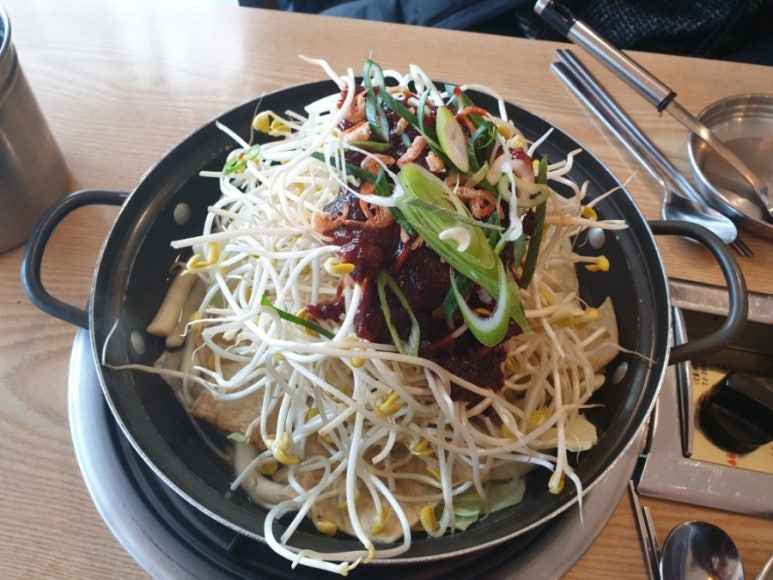 고양이부엌 이미지