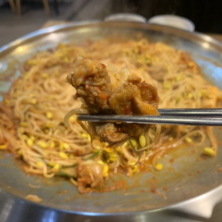 콩불여수 이미지