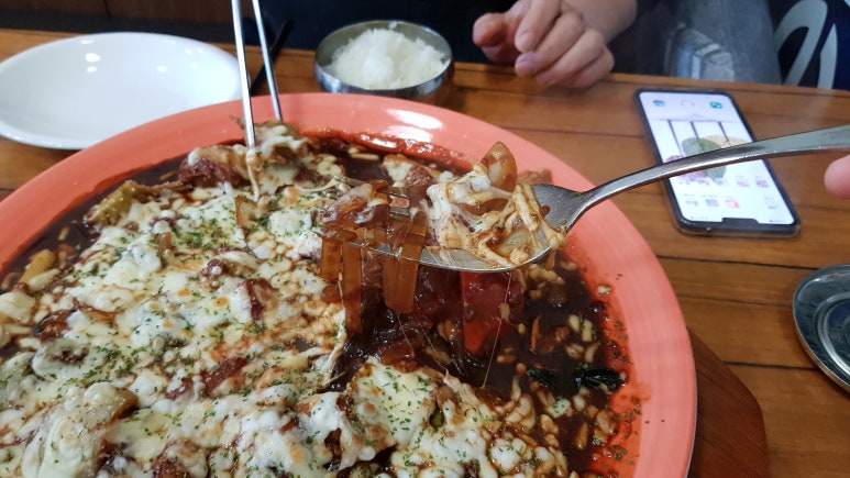 하요니공주찜닭 이미지