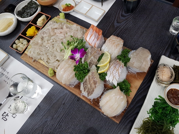 아라담 이미지