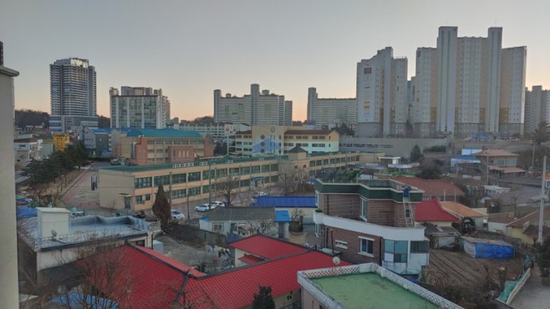 두바퀴모텔 이미지