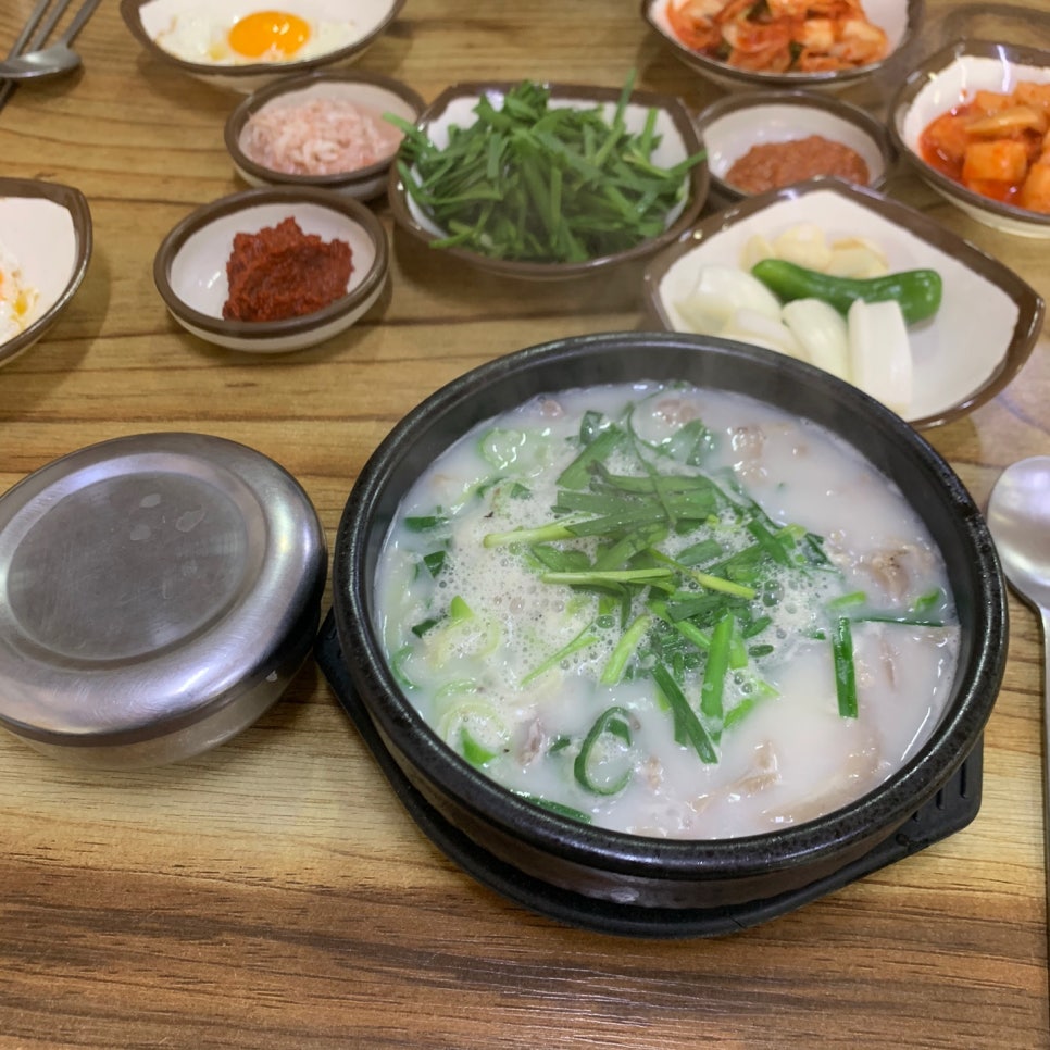 우리할매돼지국밥 이미지