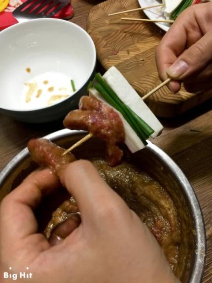 꼬치스타 이미지