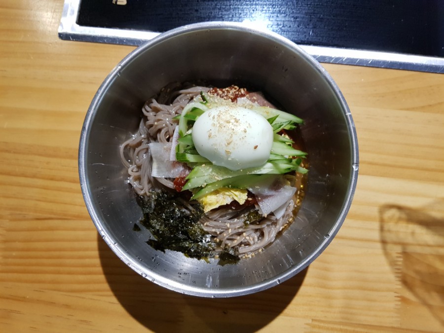 고석환만두전골 이미지
