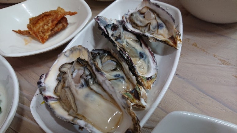 구산면횟집 이미지