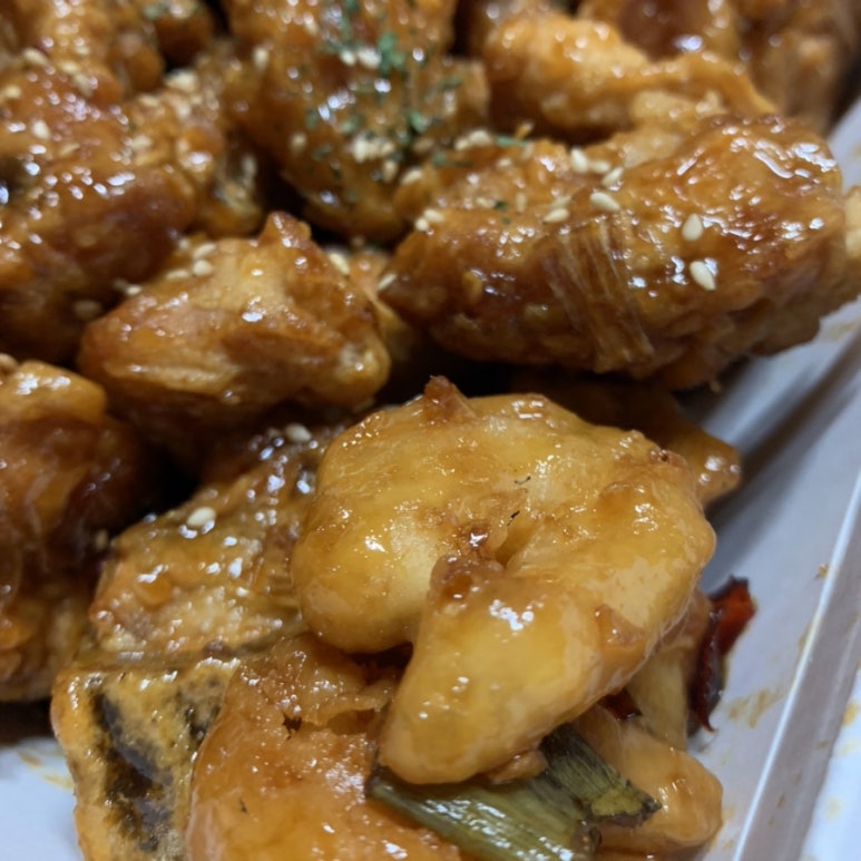 치킨매니아행신점 이미지