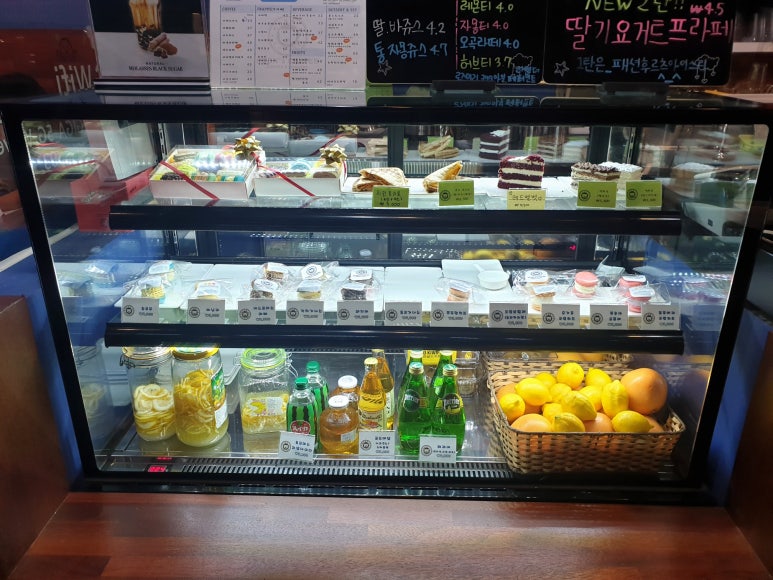 캠퍼스커피앤디저트 이미지