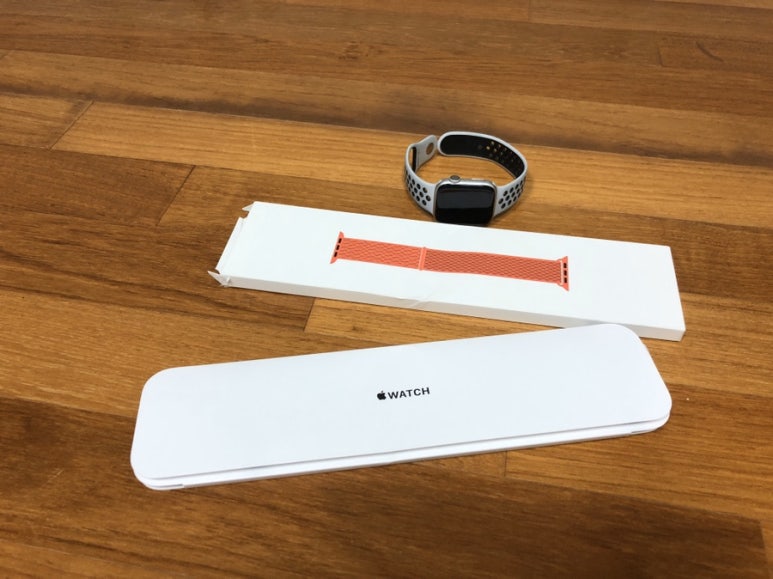 44mm nectarine sport loop