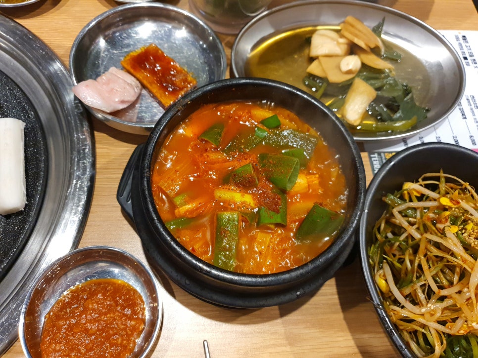 이동근선산뒷고기 이미지