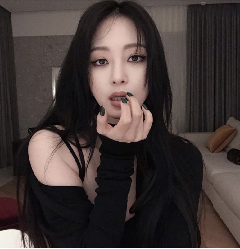 레푸스&피오레네일 이미지