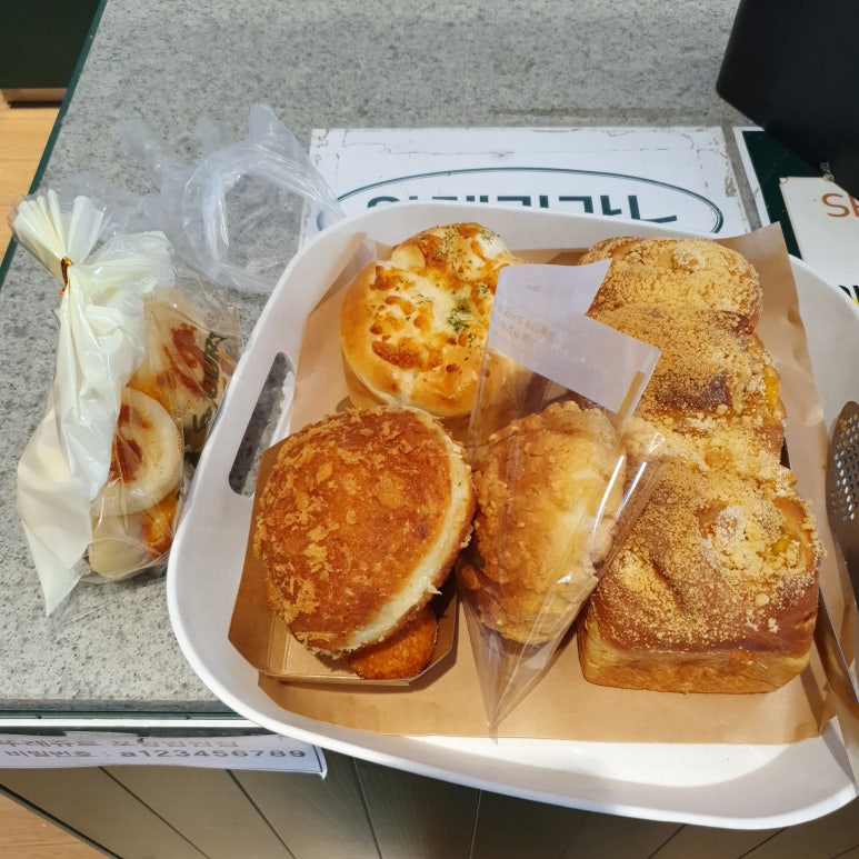 뚜레쥬르 포항법원대로점 이미지