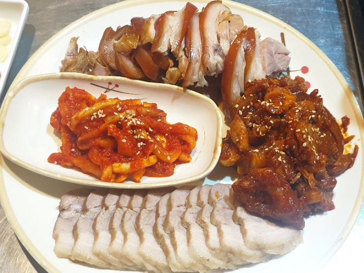 고가네족발 이미지