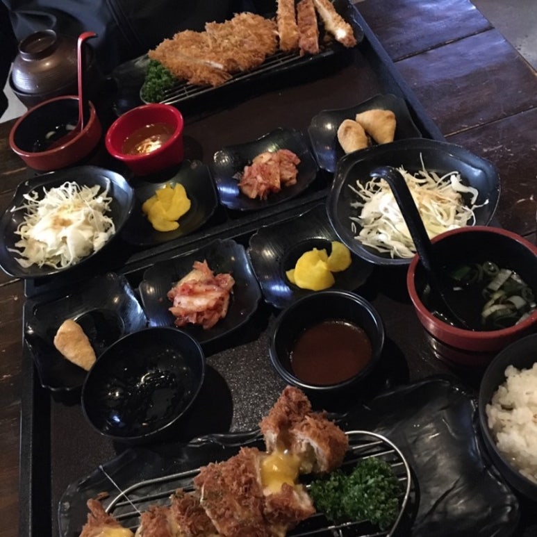 차차돈까스 이미지