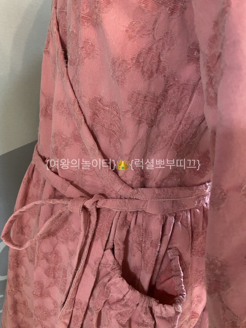 여왕의놀이터 이미지
