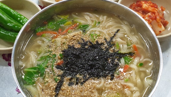 신토불이칼국수 이미지