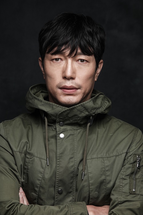 이엑스엔터테인먼트 이미지