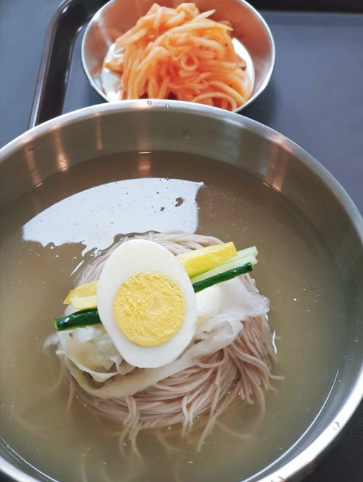 삼삼국수 이미지